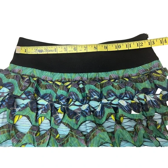 Diane von Furstenberg Gunita Mini Skirt Green Blue Open Work Wave Print SZ 4 - Picture 12 of 14